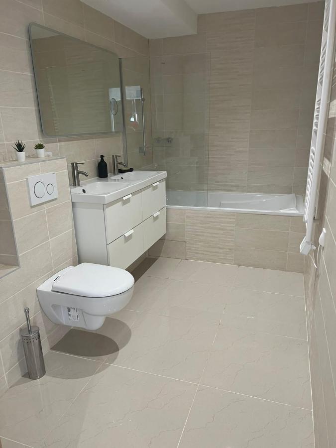 דירות App 1 Mulhouse Centre , 6 Personnes מראה חיצוני תמונה